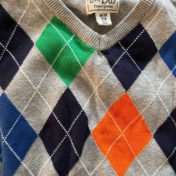 Children’s Place Boy Size M (7/8) Dressy V-neck sweater, good condition - Picture 2 of 6